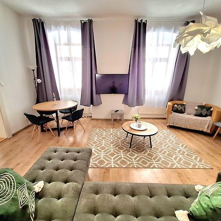 Apartment Emma - Old Town Bratislava Eksteriør bilde
