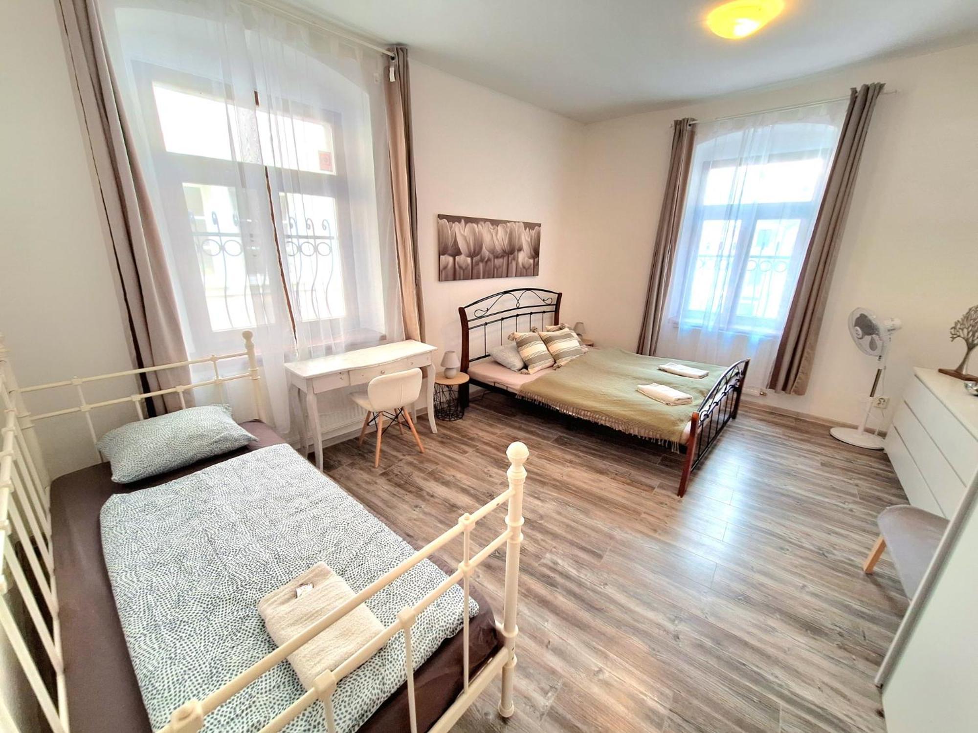 Apartment Emma - Old Town Bratislava Eksteriør bilde