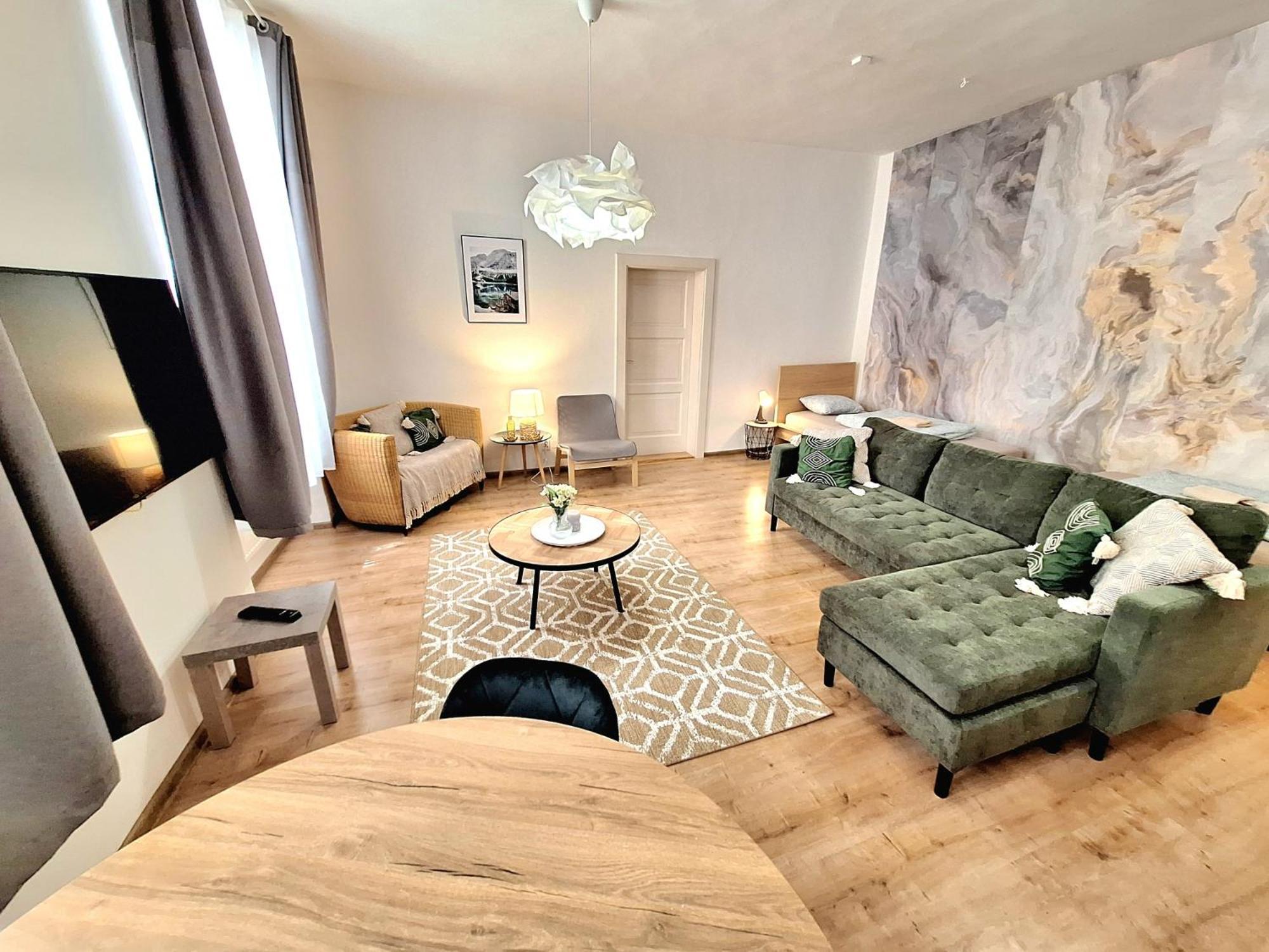 Apartment Emma - Old Town Bratislava Eksteriør bilde
